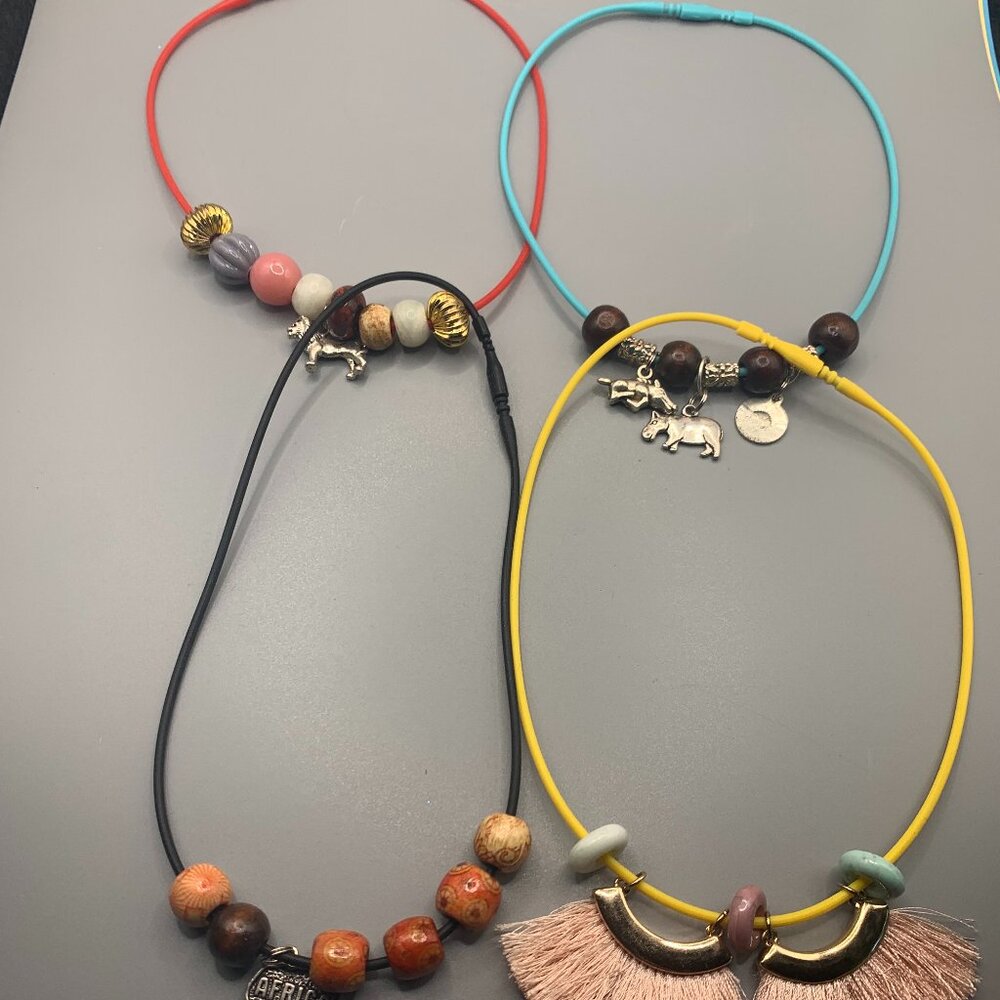 4ct Silicone Assorted Fashion Necklaces
